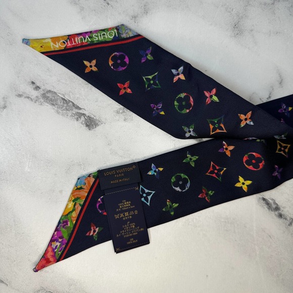 ❌❌ LOUIS VUITTON Garden Bandeau Silk Scarf BB LV Blue Roses Monogram flowers NEW - Picture 3 of 10
